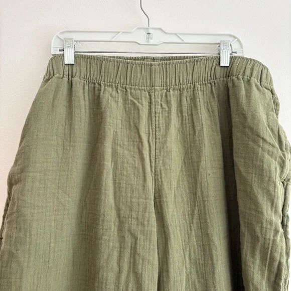 Old Navy Gauzy Cotton Wide Leg Pants Olive Green Beach Vacation Pull on XL - Picture 3 of 11